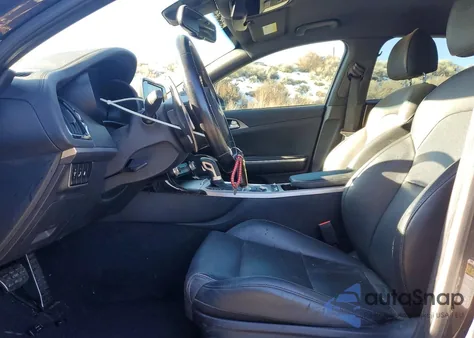 2019 Kia Stinger Gt z USA, uszkodzony, nr VIN KNAE35LC5K6045772